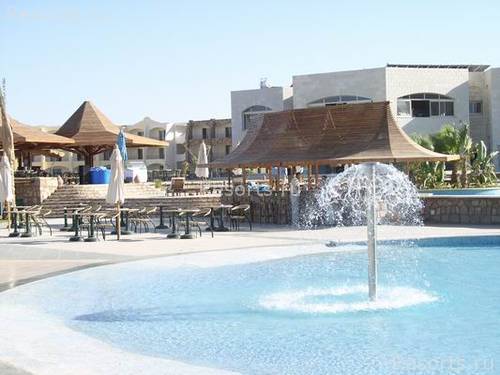 Brayka Bay Resort 8